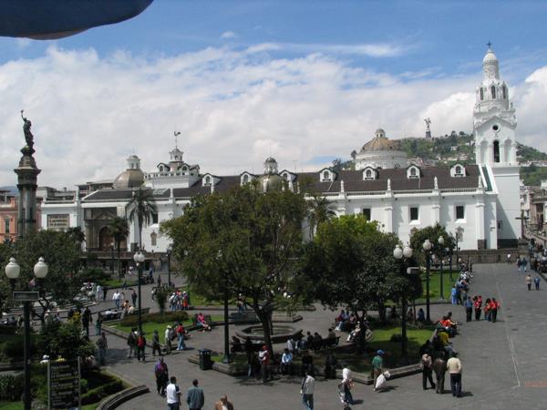 Ecuador highlands tour & Galapagos cruise