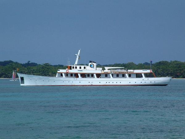 Luxury Galapagos Islands cruise