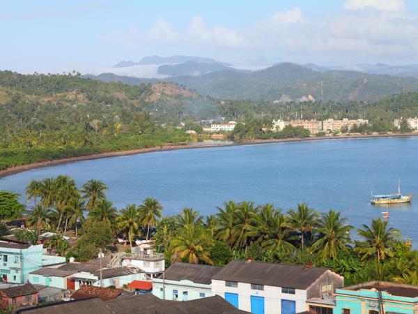 Small group tours to Cuba