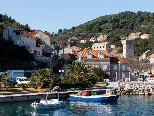 Elaphite Islands & Dubrovnik walking tours in Croatia