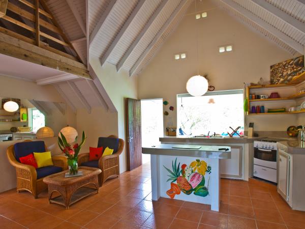 Dominica holiday cottage in botanical gardens