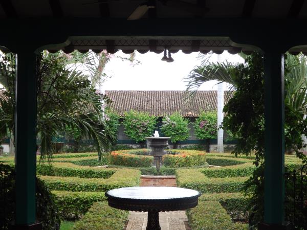 Nicaragua holiday, Cobbled Streets to Coral Reefs