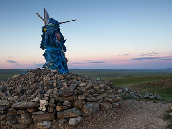 Mongolia tour, mountains & nomads
