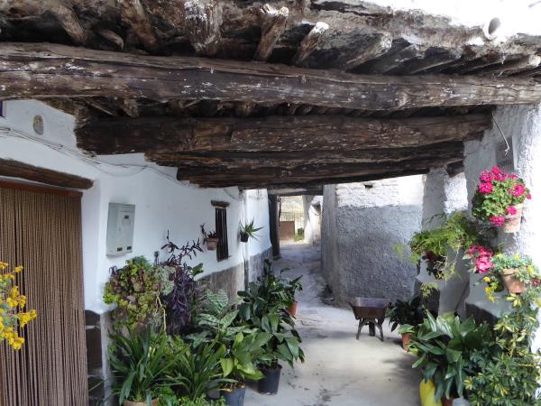 Las Alpujarras walking holiday, Spain