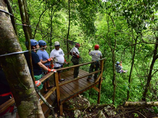 Belize holiday, Mayan mountains and Caribbean caye