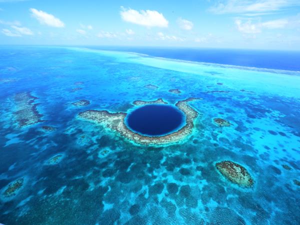 Belize holiday, Mayan mountains and Caribbean caye