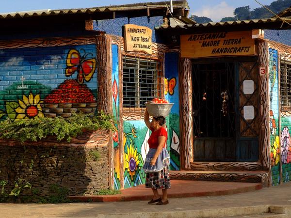 El Salvador tour, private departure