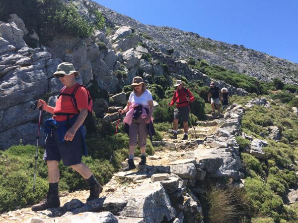 Self guided walking holiday in Santorini and Naxos, Greece