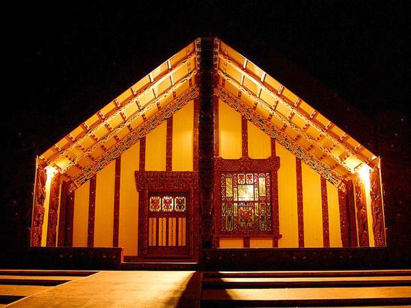 New Zealand small group tour, 16 days