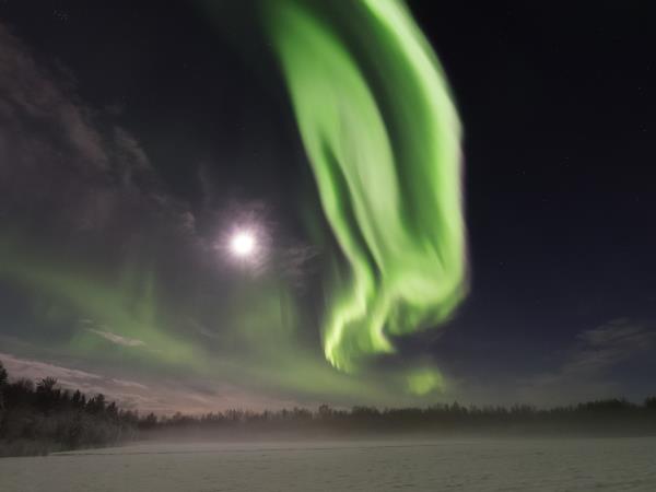 Swedish Lapland new year holiday, northern lights and activities