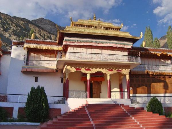 Ladakh and Kashmir tour, The Hemis festival