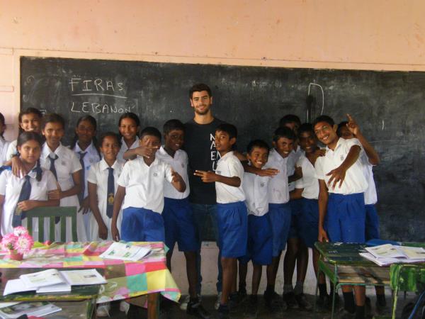 Kerala volunteering and Taj Mahal tour