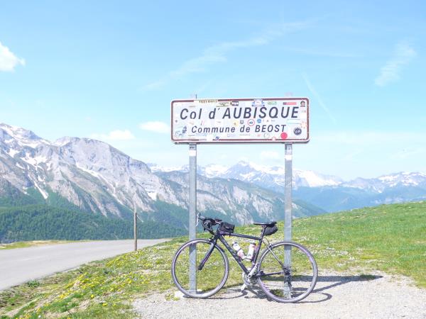 French Pyrenees women only cycling tour