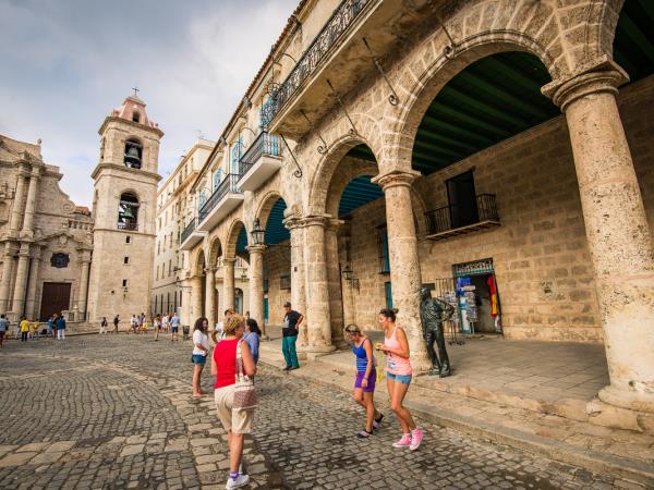 Cuba cycling and culture tour
