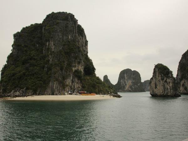 Vietnam discovery tour
