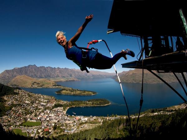 New Zealand conservation volunteering