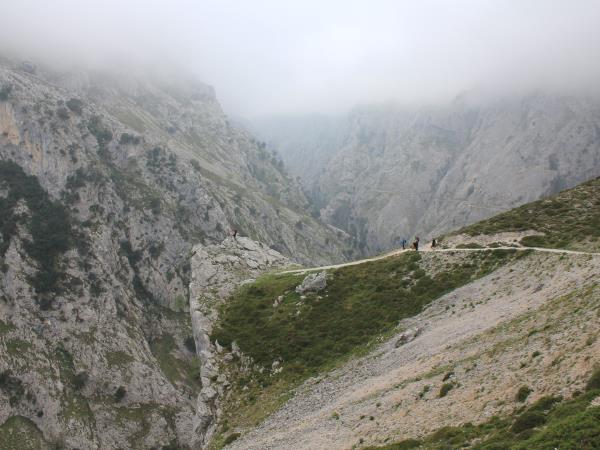 Learn Spanish and walking holiday for partially sighted people