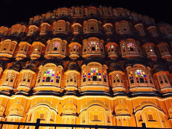 7 day Golden Triangle tour in India