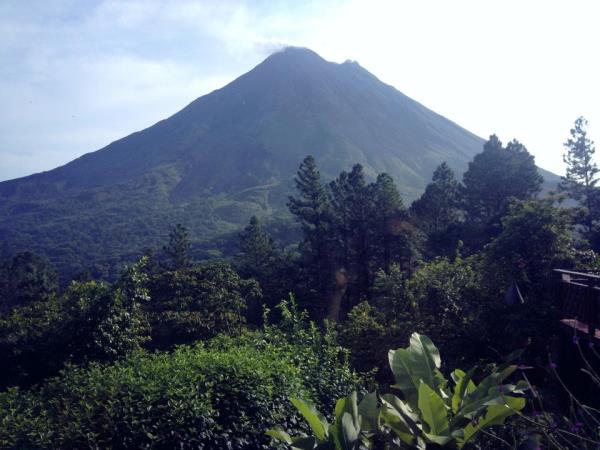 Costa Rica holiday, coast to coast