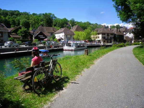 Geneva to Annecy cycling holiday in the French Alps Responsible