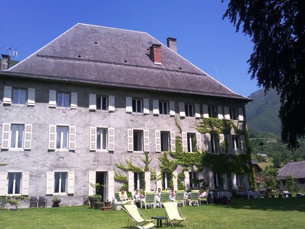 Geneva to Annecy cycling holiday in the French Alps