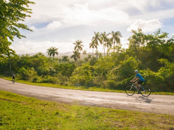 Cuba cycling and culture tour