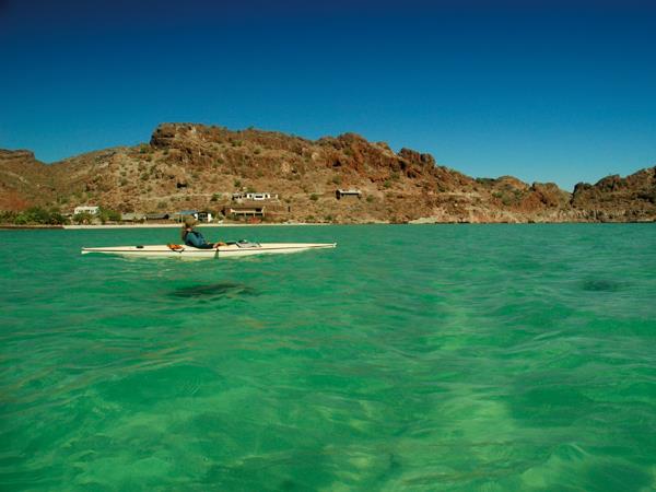 Mexico sea kayaking holiday in Baja