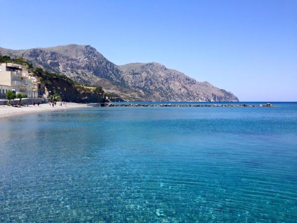 Greece walking holiday with beaches
