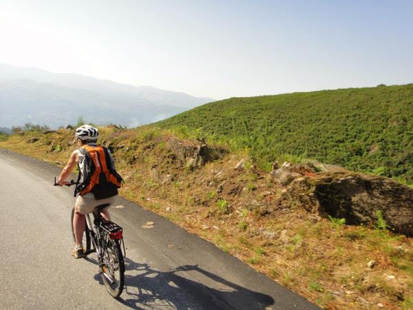 Family cycling holiday in Portugal, 5 days
