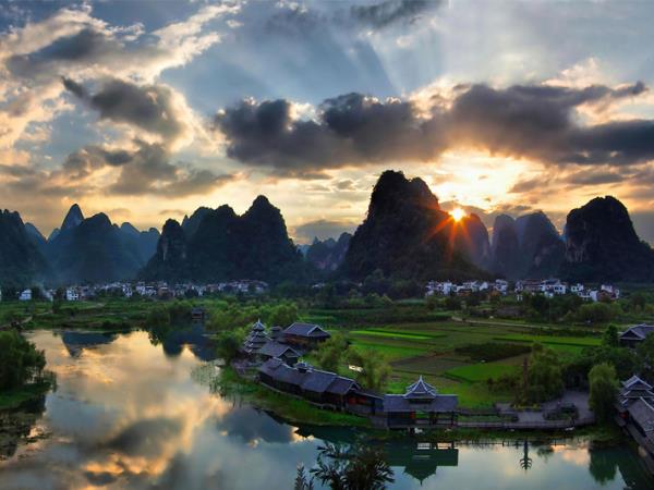 Trekking and cultural tour of China