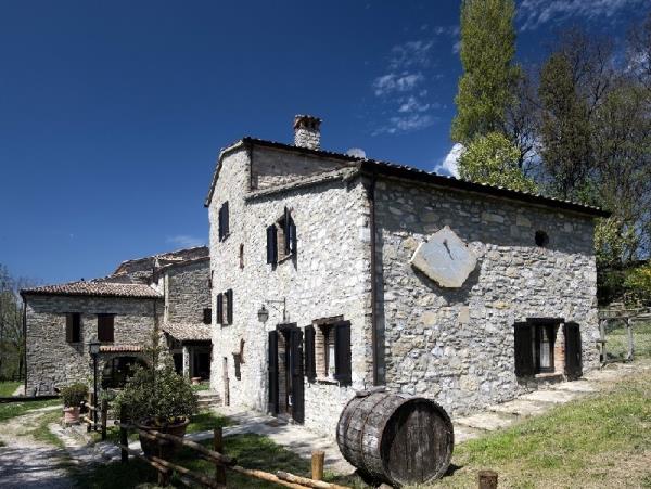 Umbria farmhouse accommodation in Italy