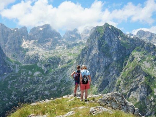 Montenegro hiking holiday, mountain expedition
