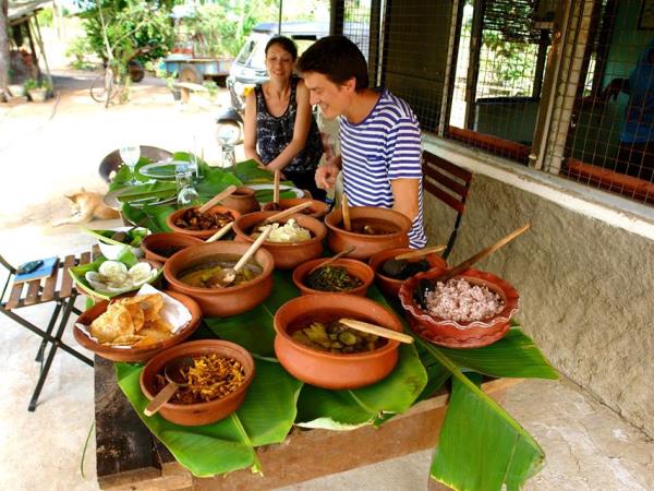 Yala tree houses & mud chalets in Sri Lanka