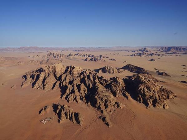 Jordan hiking holiday, Petra to Wadi Rum