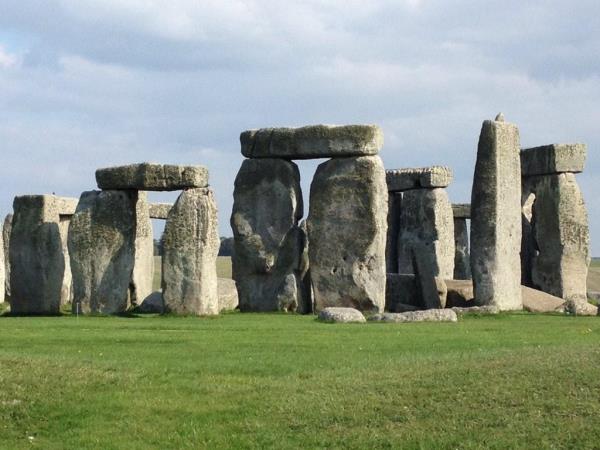 The Great Stones Way walking holiday, England