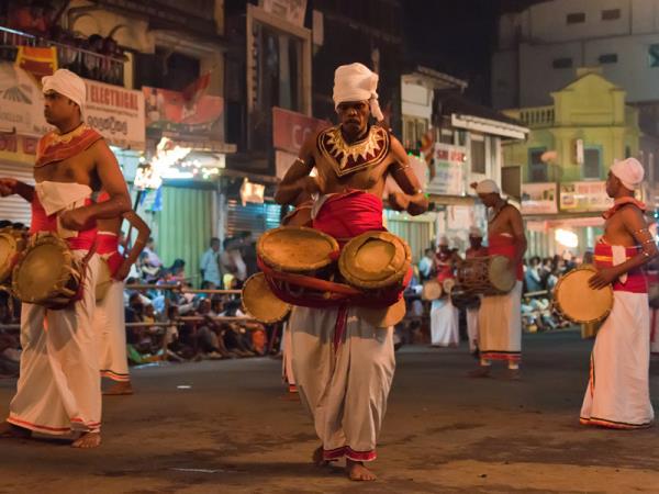 Sri Lanka tailor made country tour
