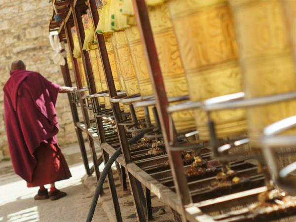 Tibet pilgrimage trekking tour