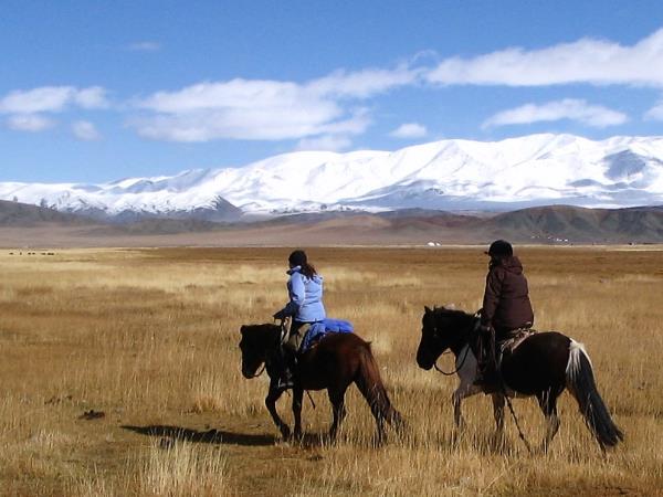 Mongolia horse riding holiday, Altai Taster