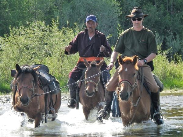Zavkhan horse riding holiday in Mongolia