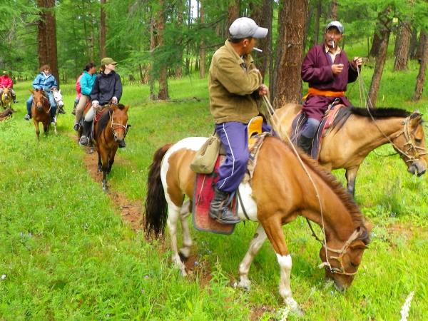 Zavkhan horse riding holiday in Mongolia