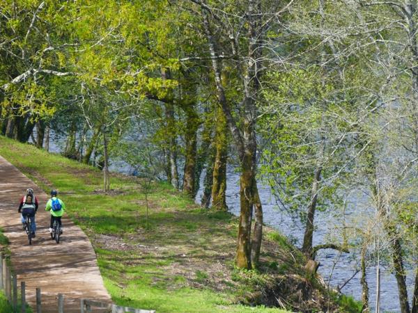 Family cycling holiday in Portugal, 5 days
