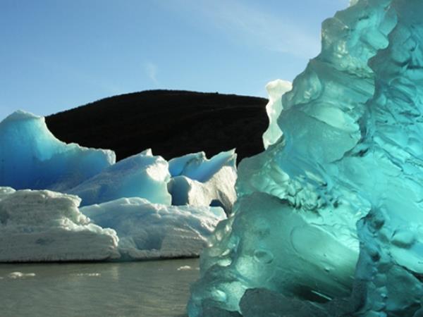 Patagonia hiking holiday, glacier tour