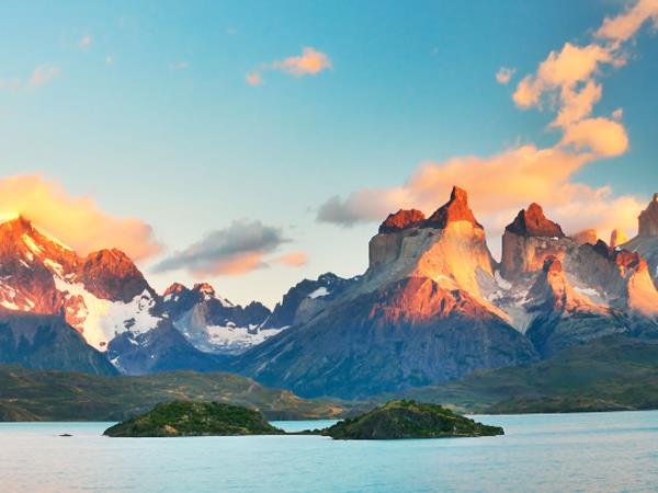 Patagonia hiking holiday, glacier tour