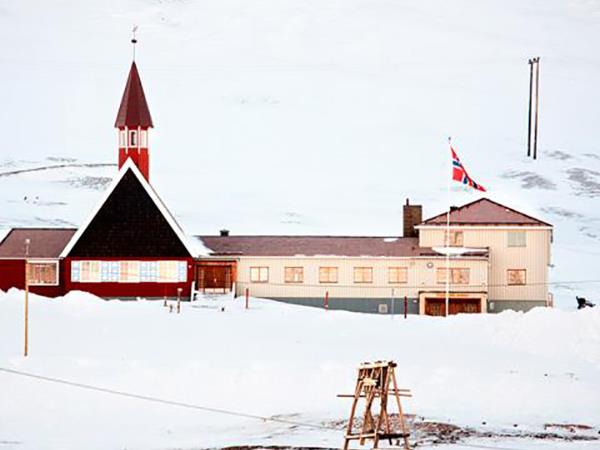 Spitsbergen, East Greenland to Iceland Arctic cruise