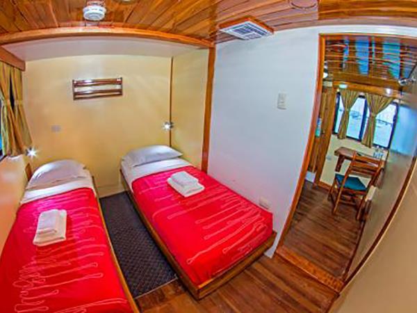 Galapagos cruise holiday
