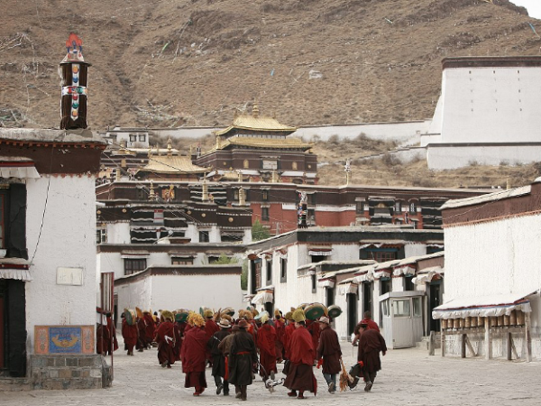 Tibet 6 days sightseeing tour
