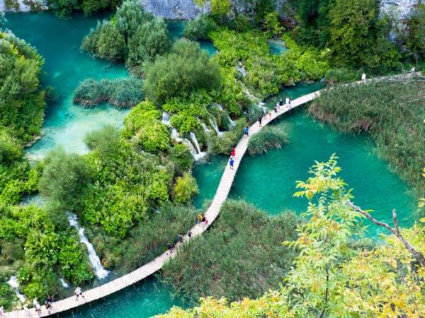 Croatia holiday, island hopping and countryside