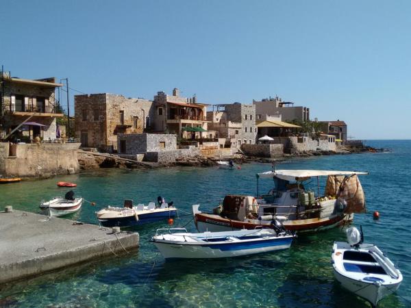 Greece highlights tour, Athens, Peloponnese & Crete