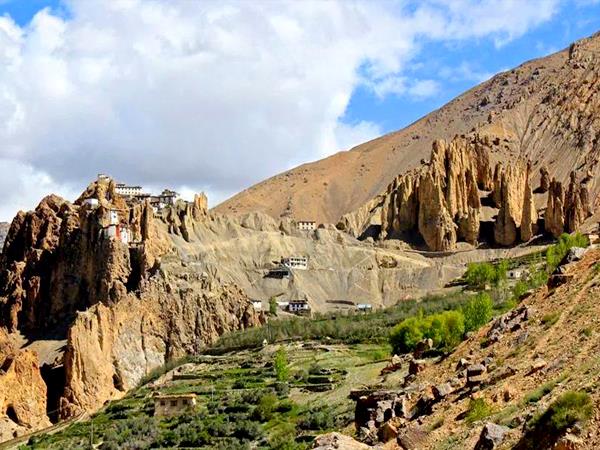 Himalayan Kinnaur, Sangla and Spiti Valley tour