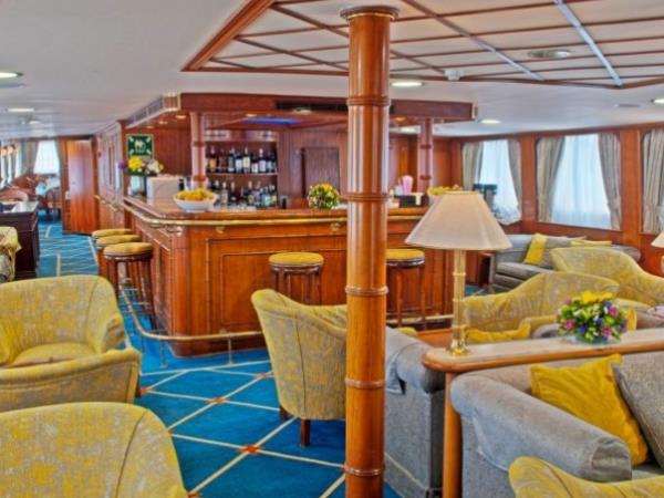 Luxury yacht cruise in the Adriatic
